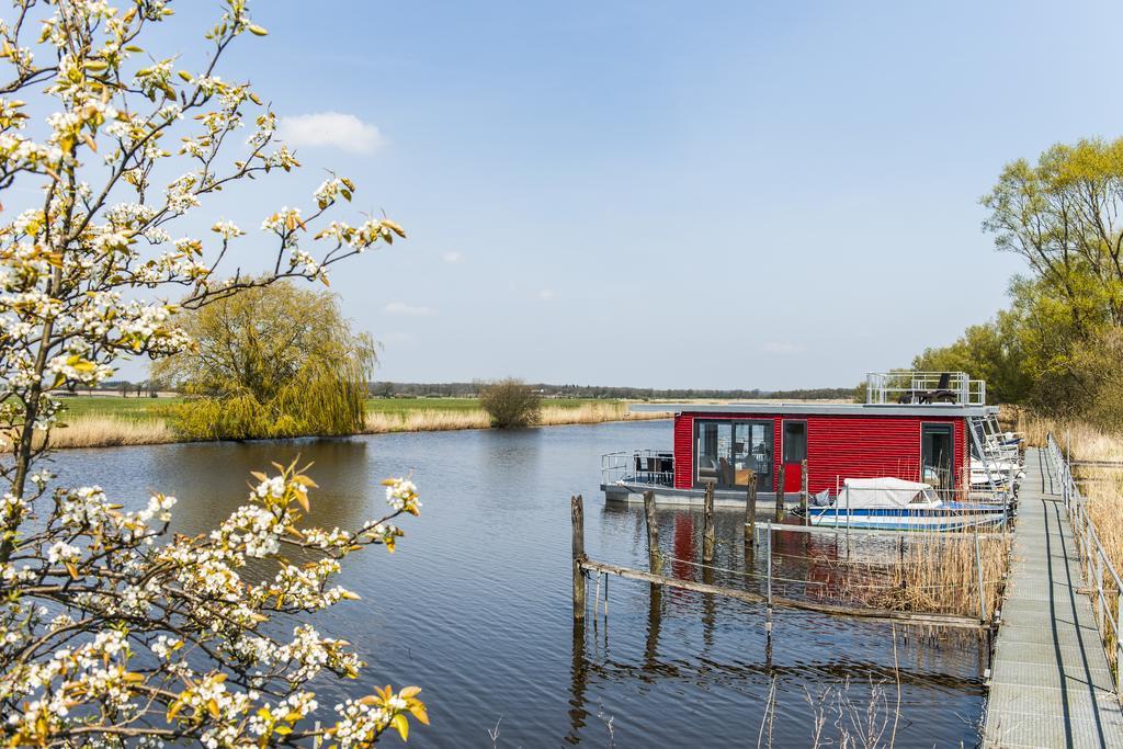 Bootsmann Pension Breiholz Buitenkant foto