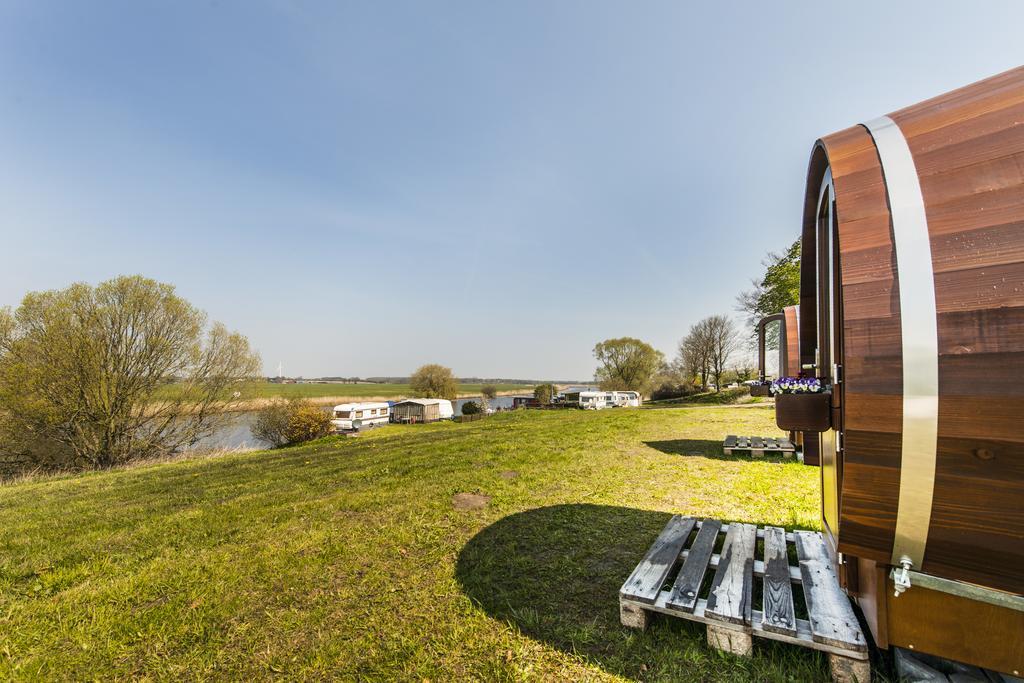 Bootsmann Pension Breiholz Buitenkant foto